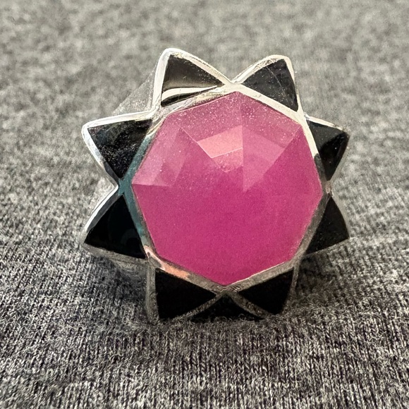 Stephen Webster 
STERLING SILVER 
RUBY AND ENAMEL RING - Picture 2 of 14